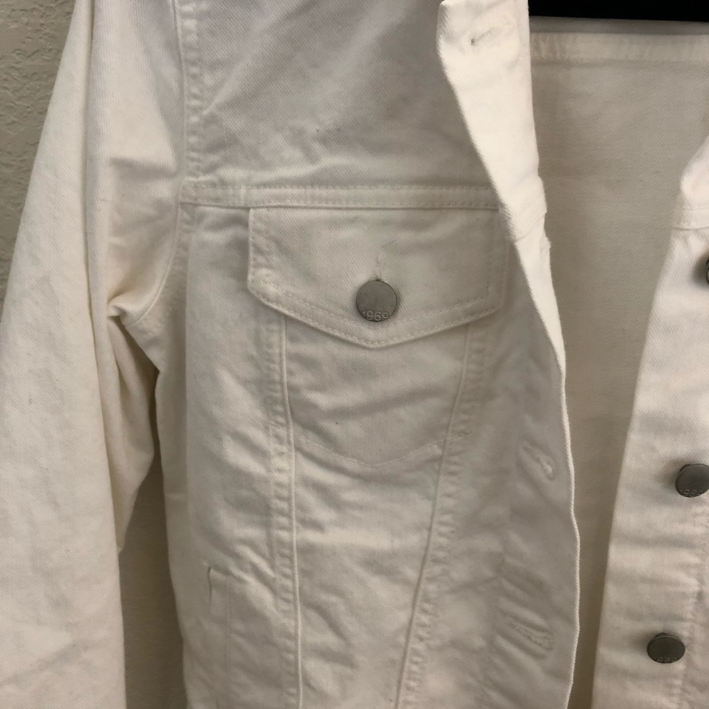Jean Jacket - Picture 4 of 6